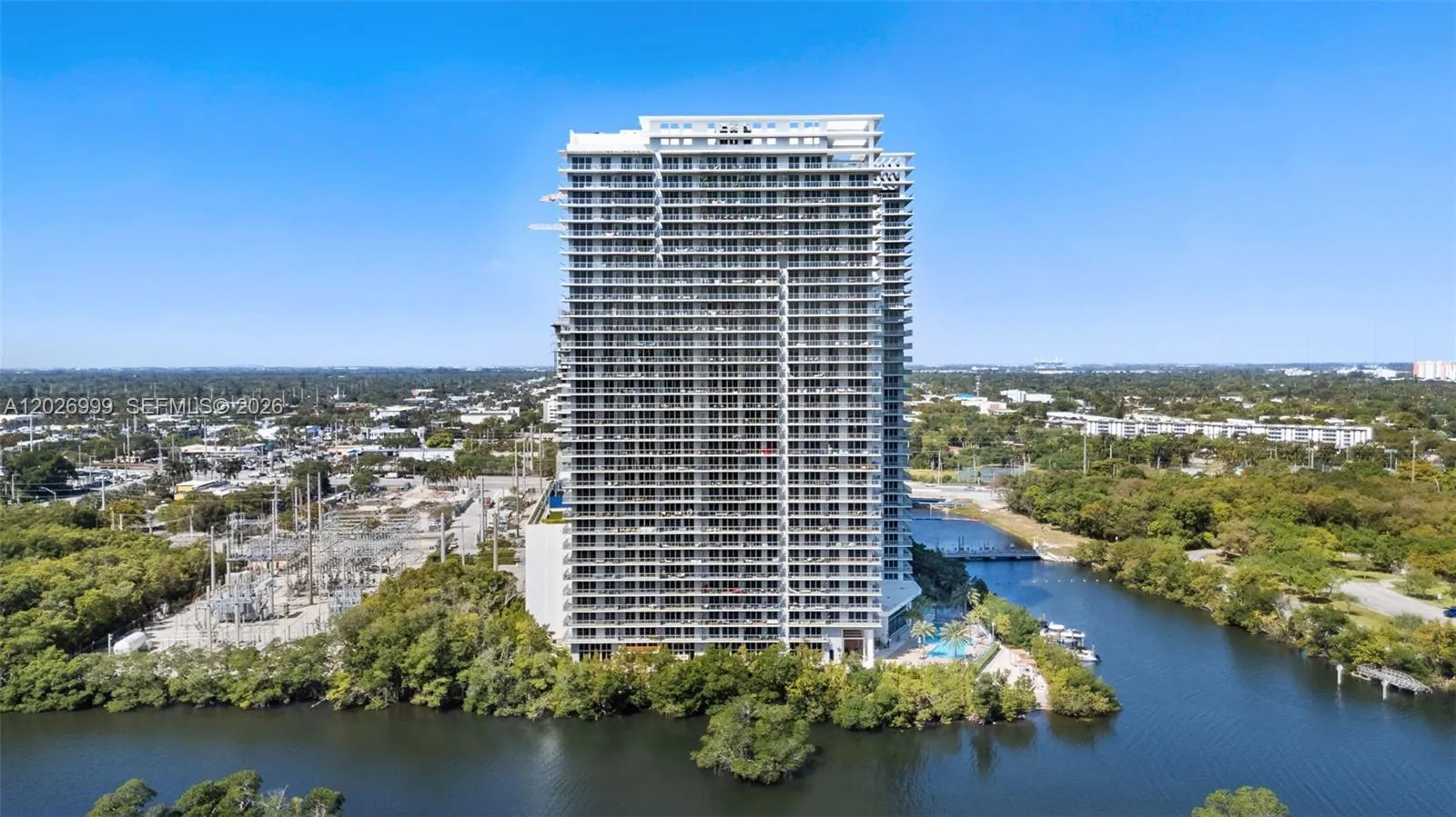 16385 Biscayne Boulevard #1019