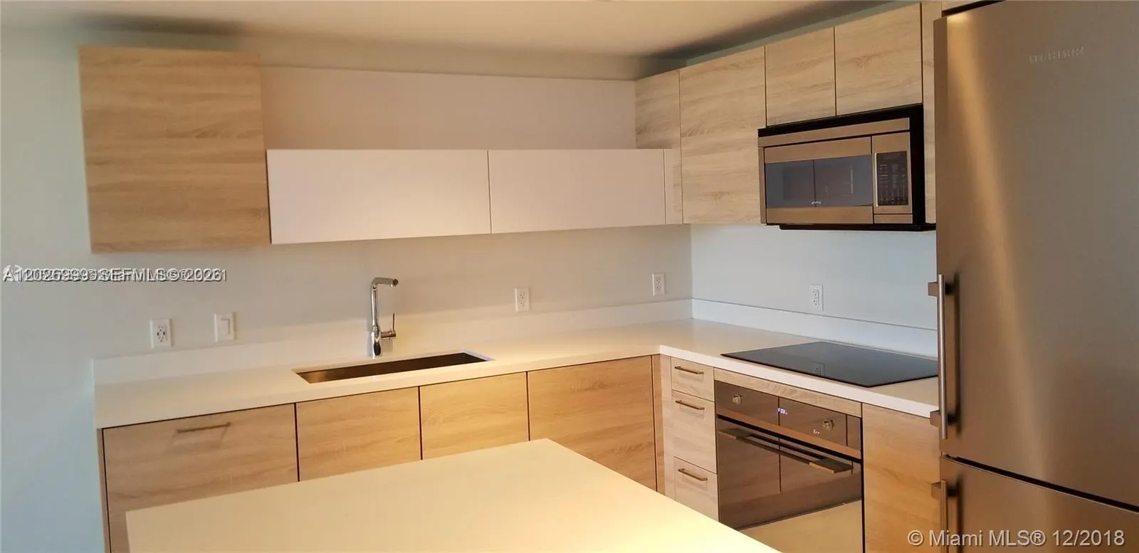 16385 Biscayne Boulevard #1019
