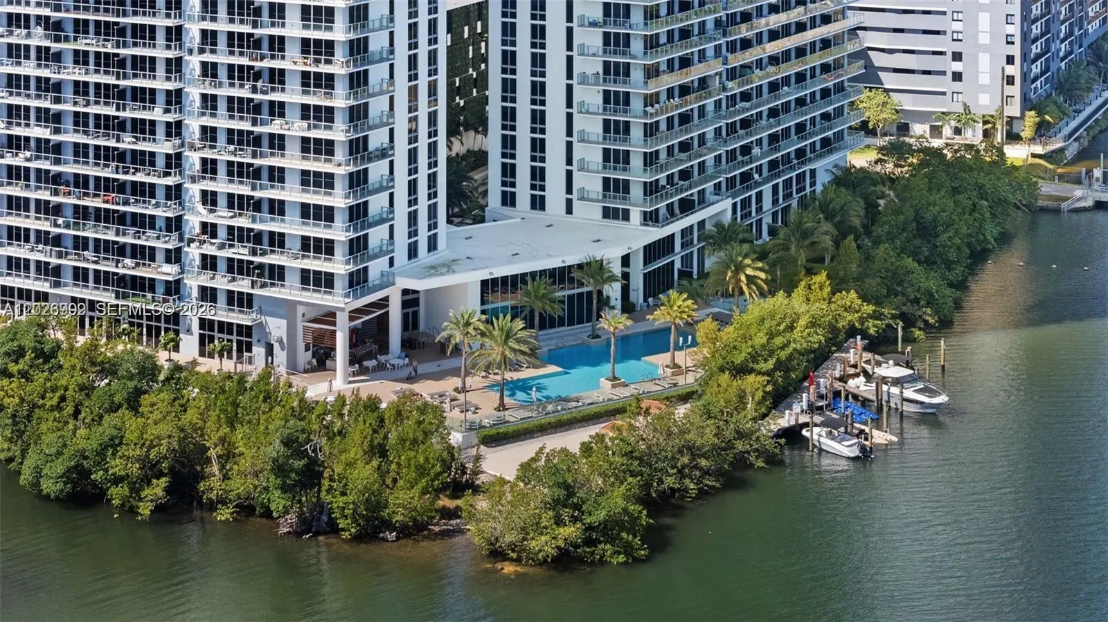 16385 Biscayne Boulevard #1019