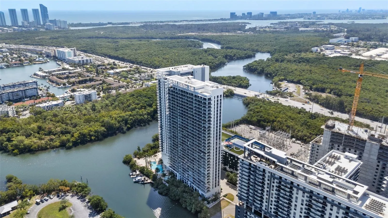 16385 Biscayne Boulevard #1019