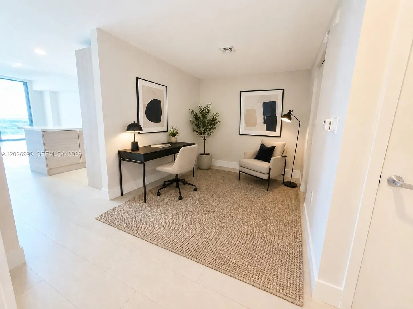 16385 Biscayne Boulevard #1019