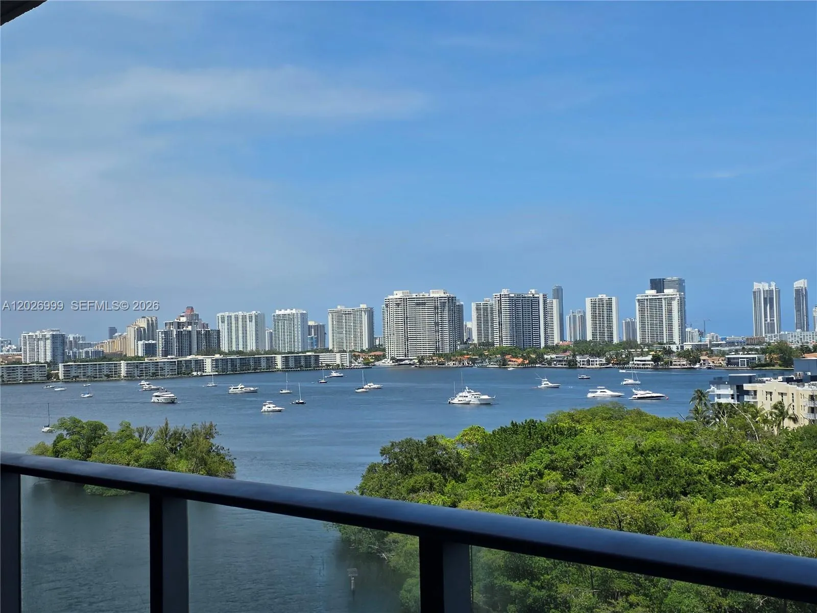 16385 Biscayne Boulevard #1019