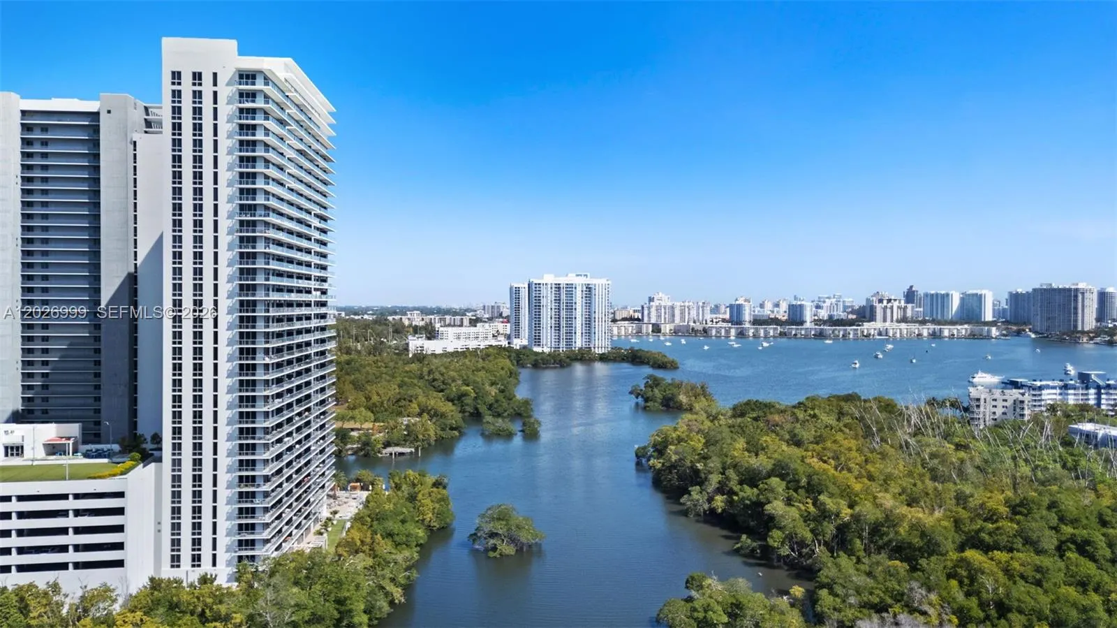 16385 Biscayne Boulevard #1019