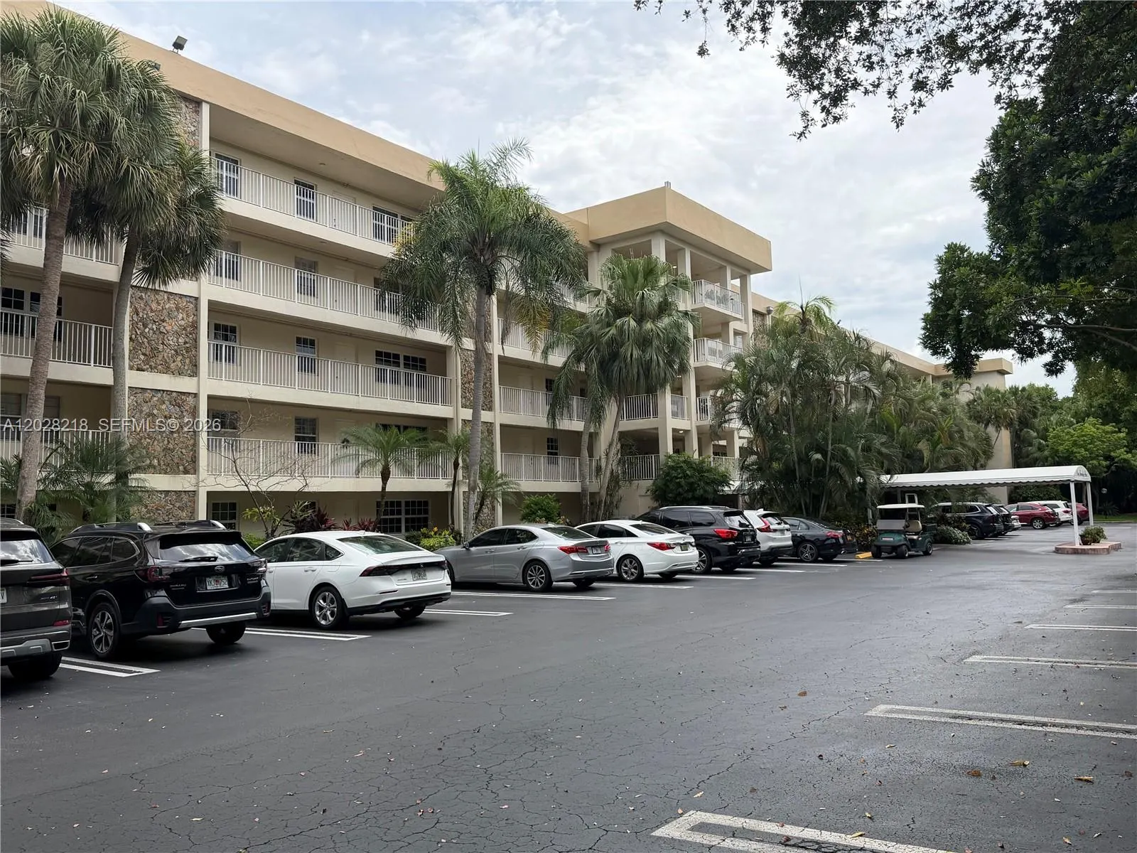 4000 Cypress Grove #110