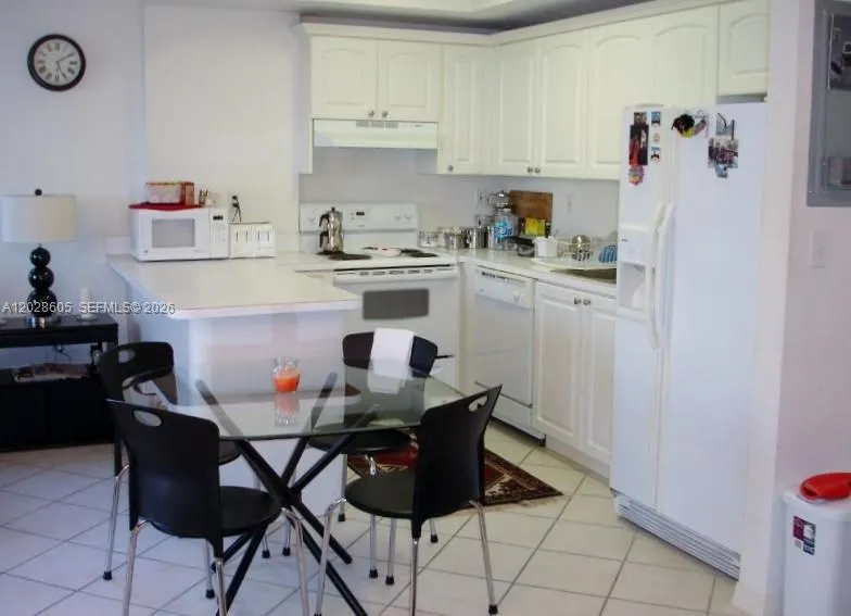 3500 Coral Way #614
