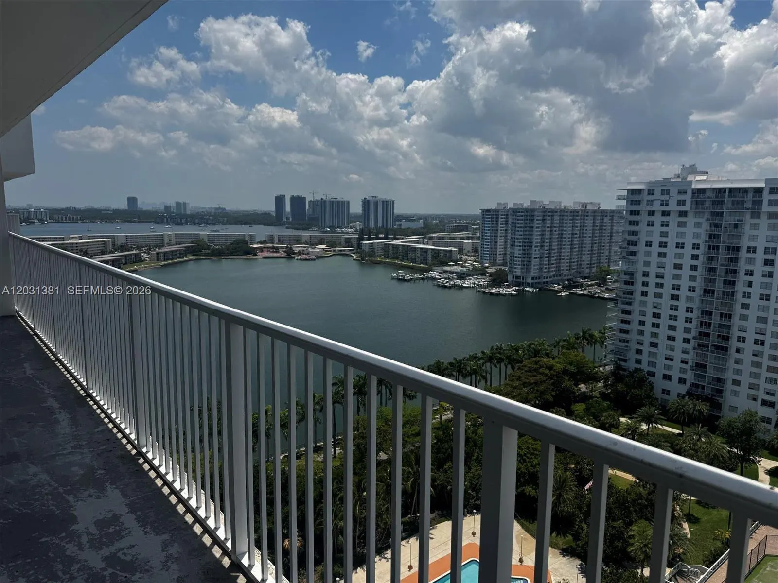 2851 NE 183rd Street #2004E