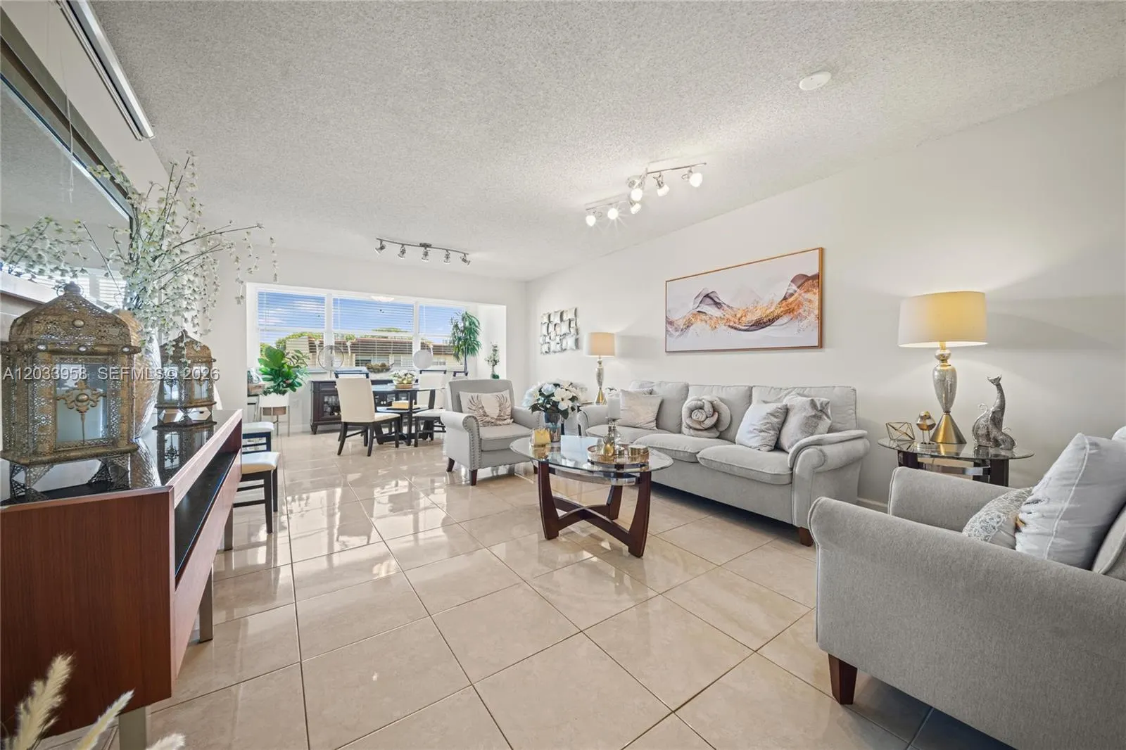 8951 Sunrise Lakes Boulevard #301