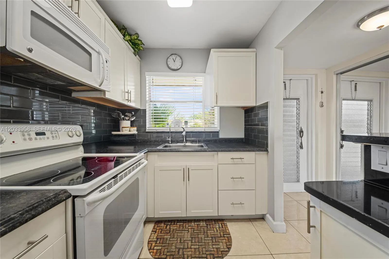 8951 Sunrise Lakes Boulevard #301