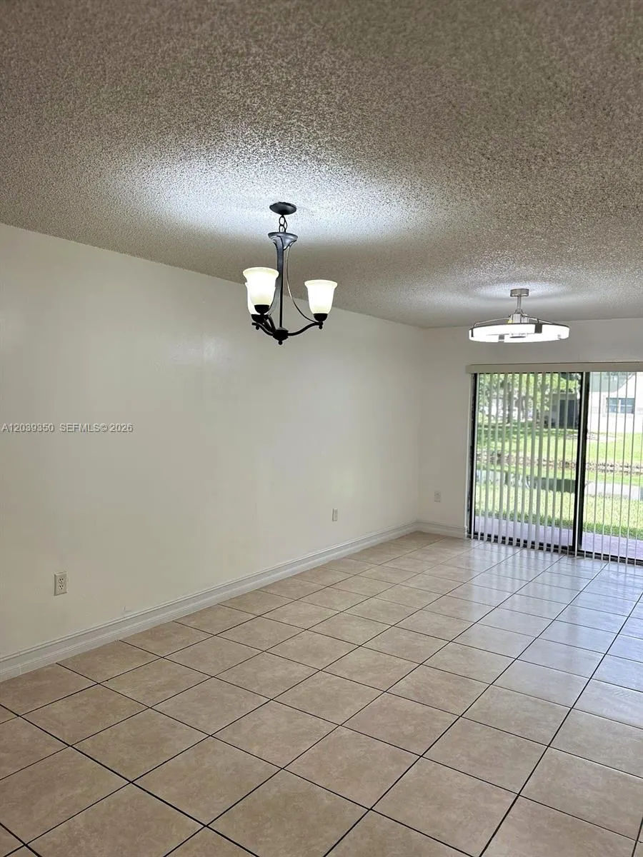 9953 NW Nob Hill Place #9953