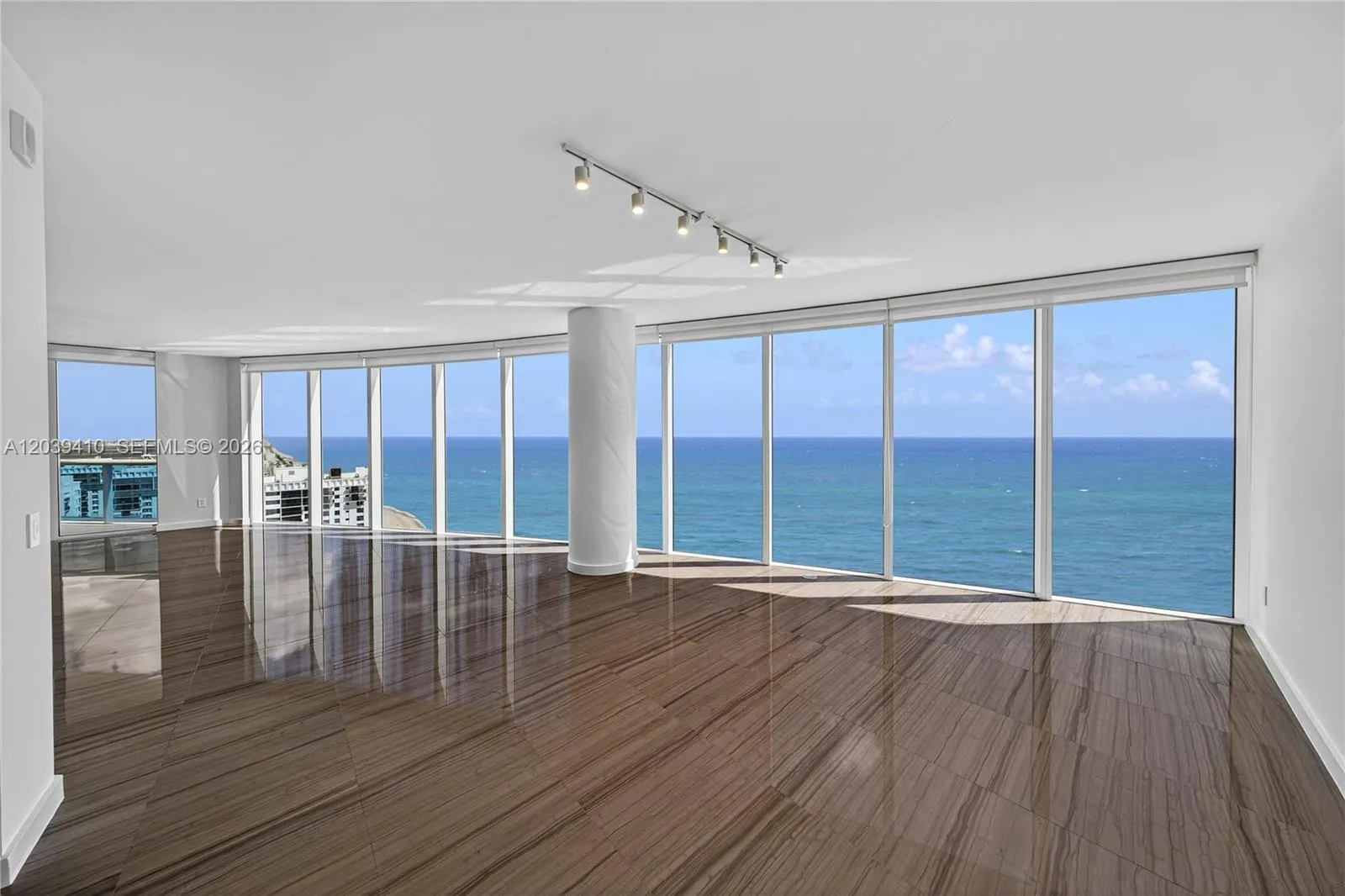 2711 S Ocean Drive #3102