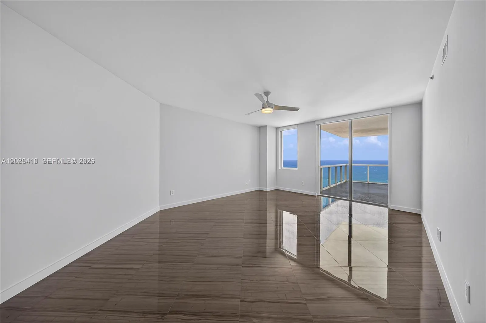 2711 S Ocean Drive #3102