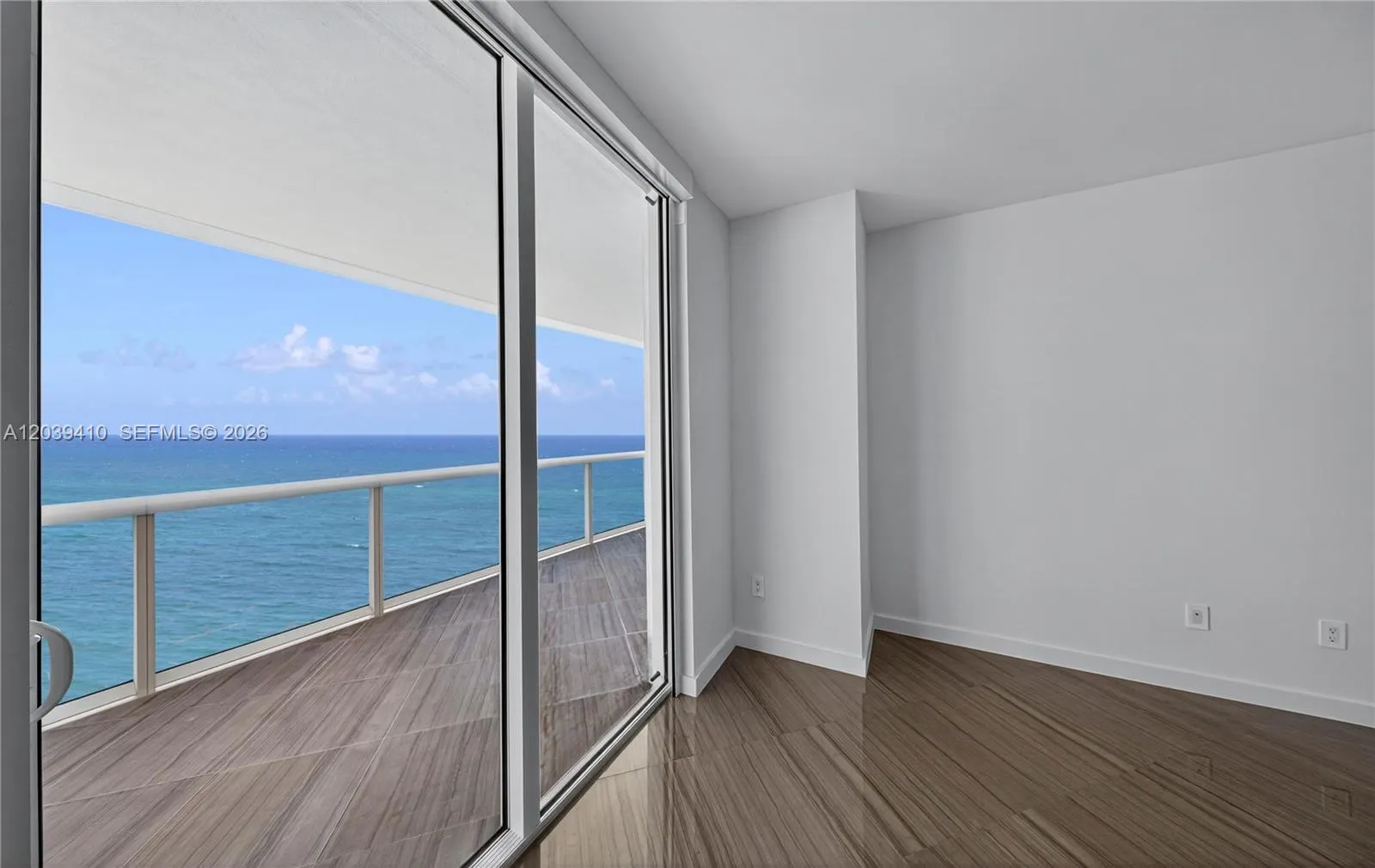 2711 S Ocean Drive #3102