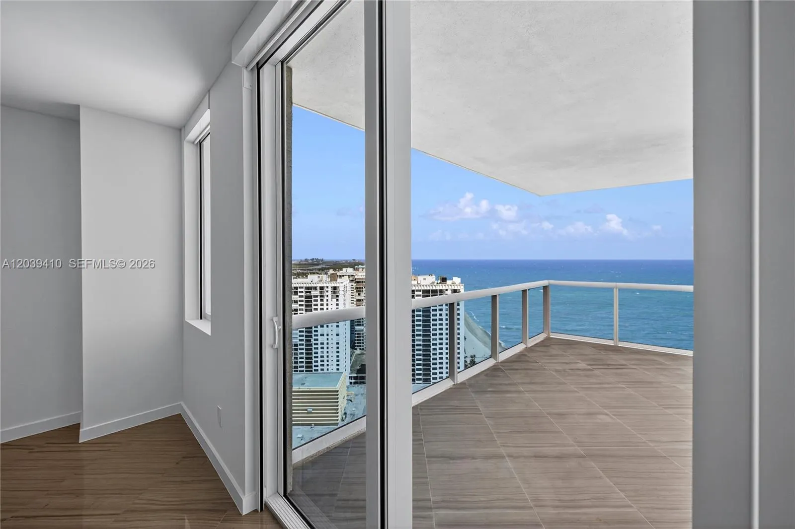 2711 S Ocean Drive #3102
