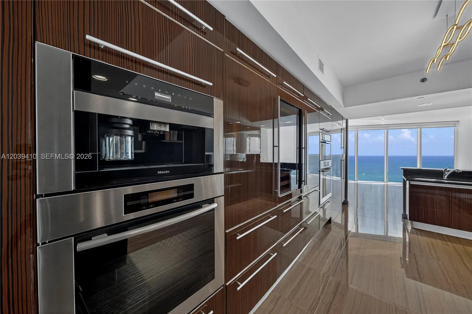 2711 S Ocean Drive #3102