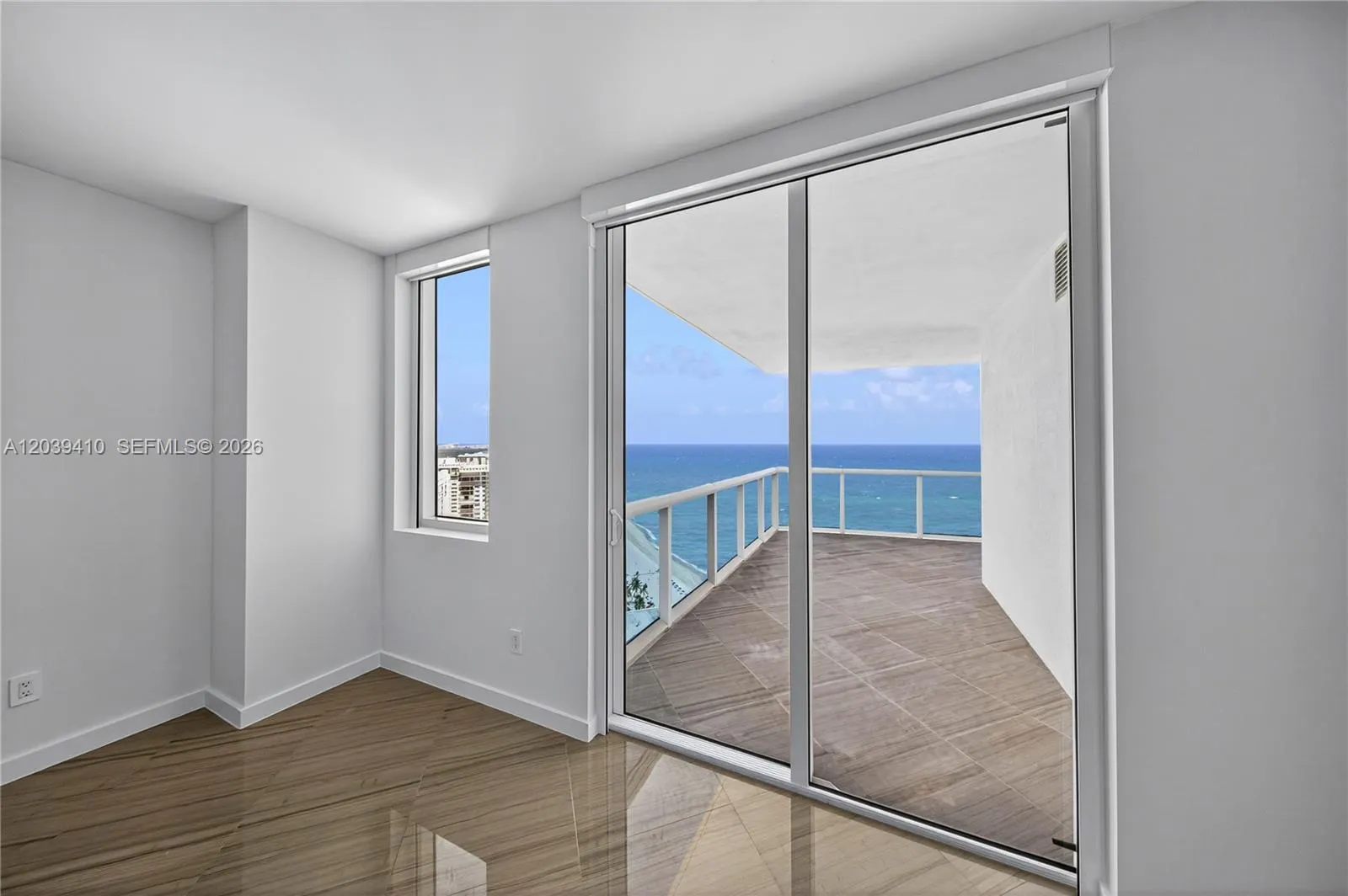 2711 S Ocean Drive #3102