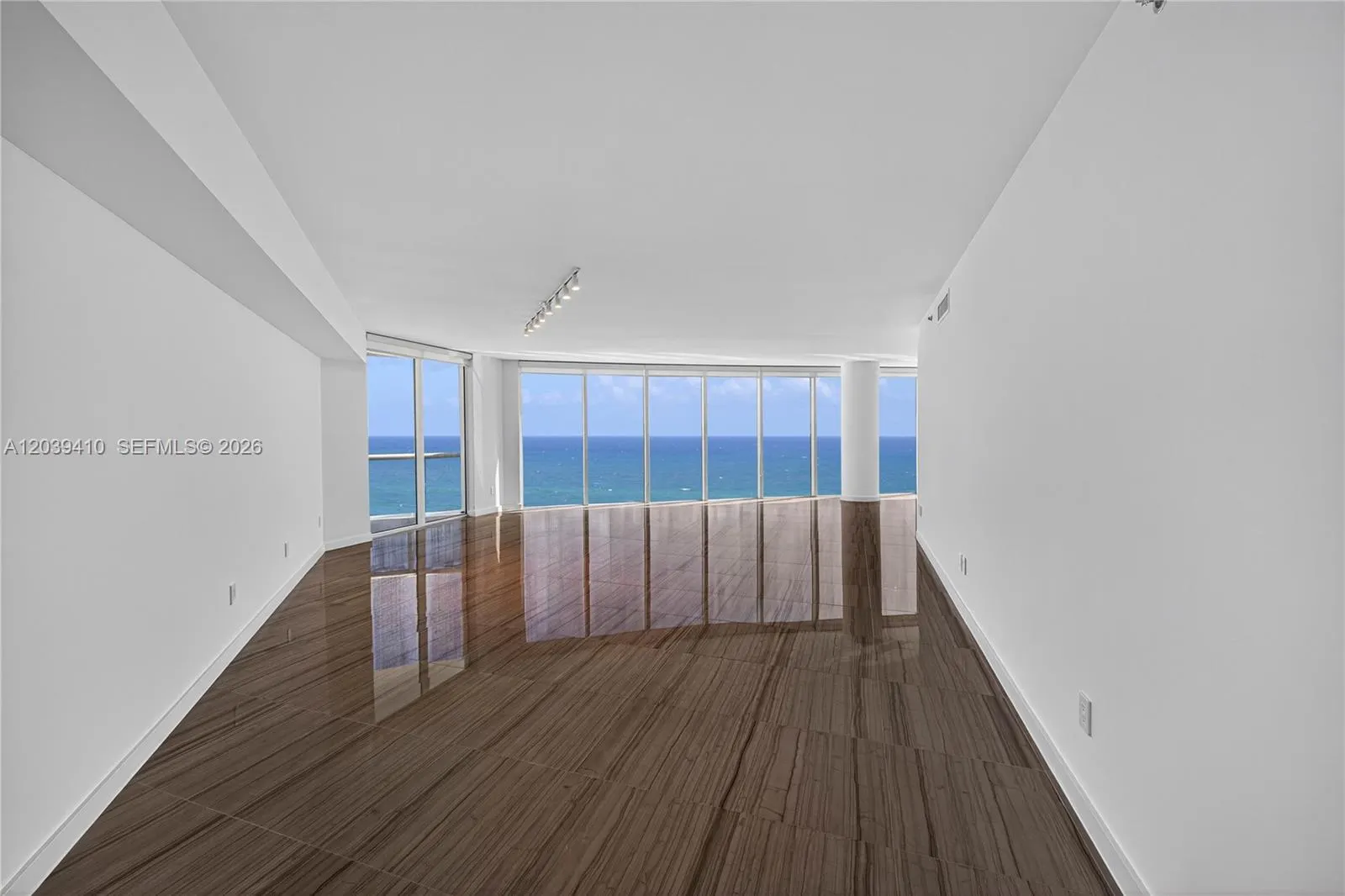 2711 S Ocean Drive #3102