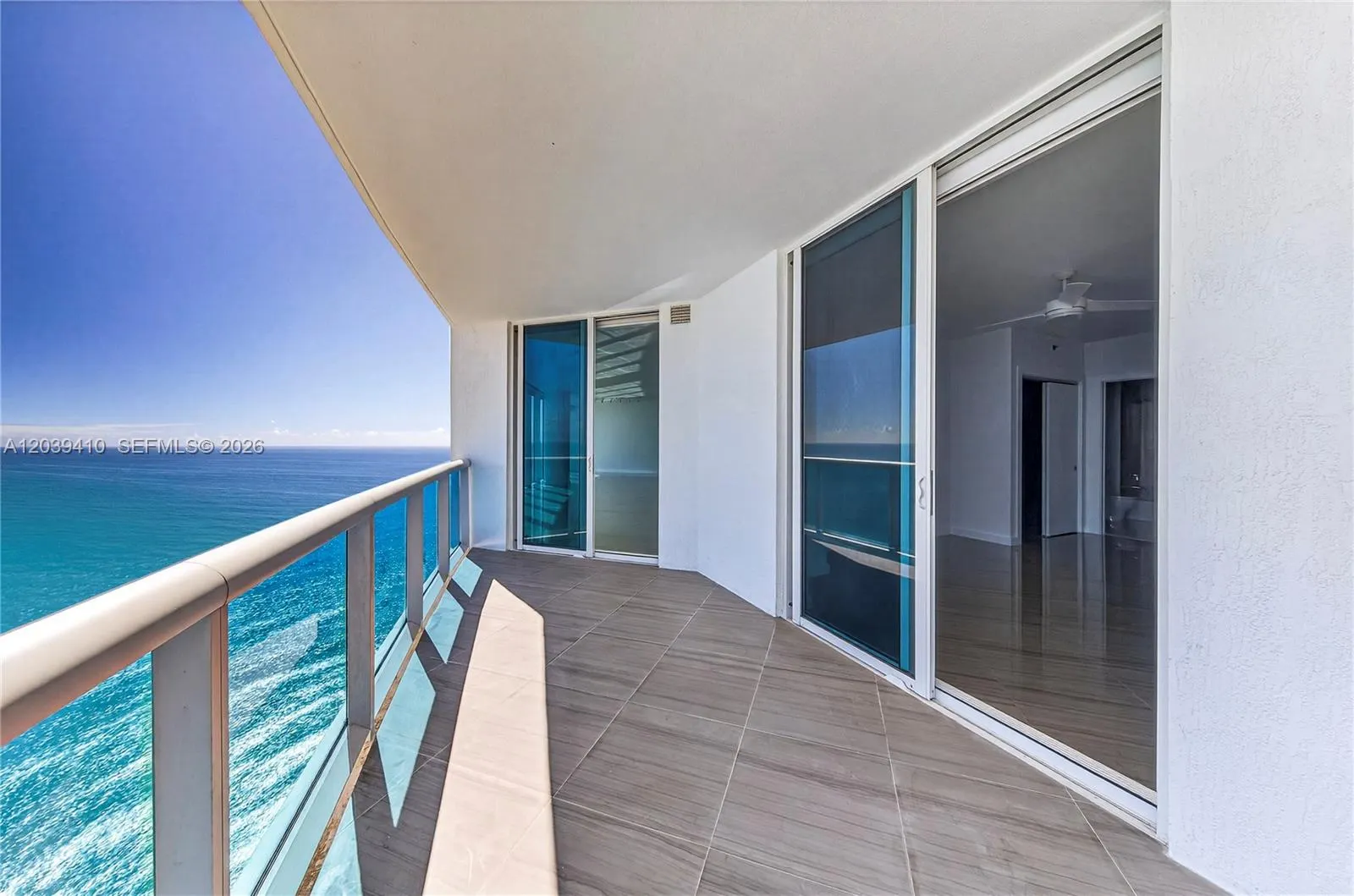 2711 S Ocean Drive #3102