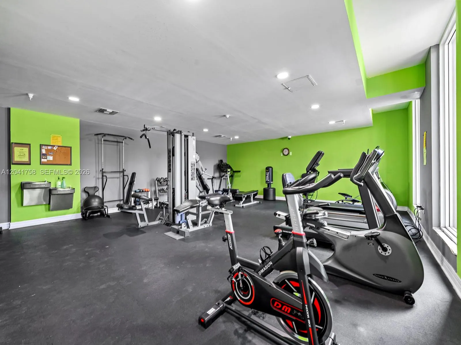 215 SW 42nd Avenue #810