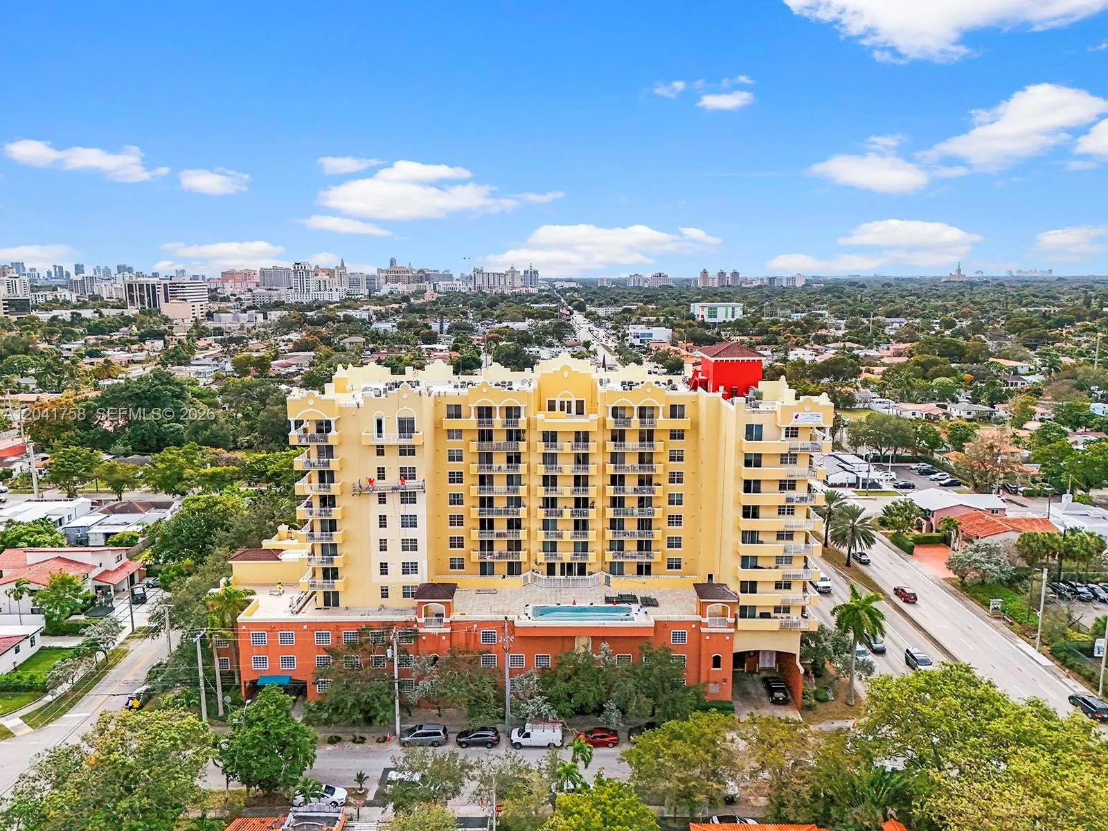 215 SW 42nd Avenue #810
