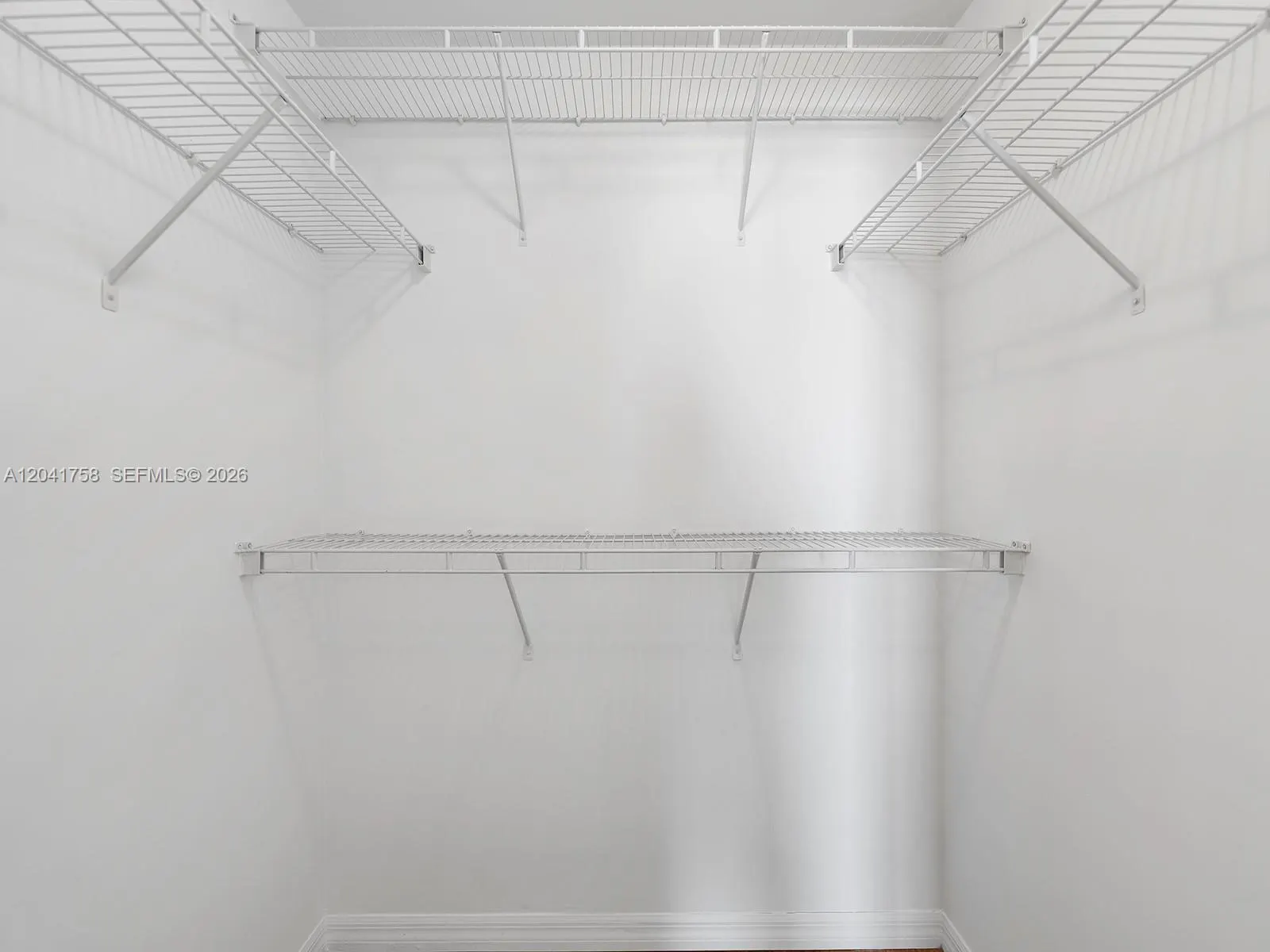 215 SW 42nd Avenue #810