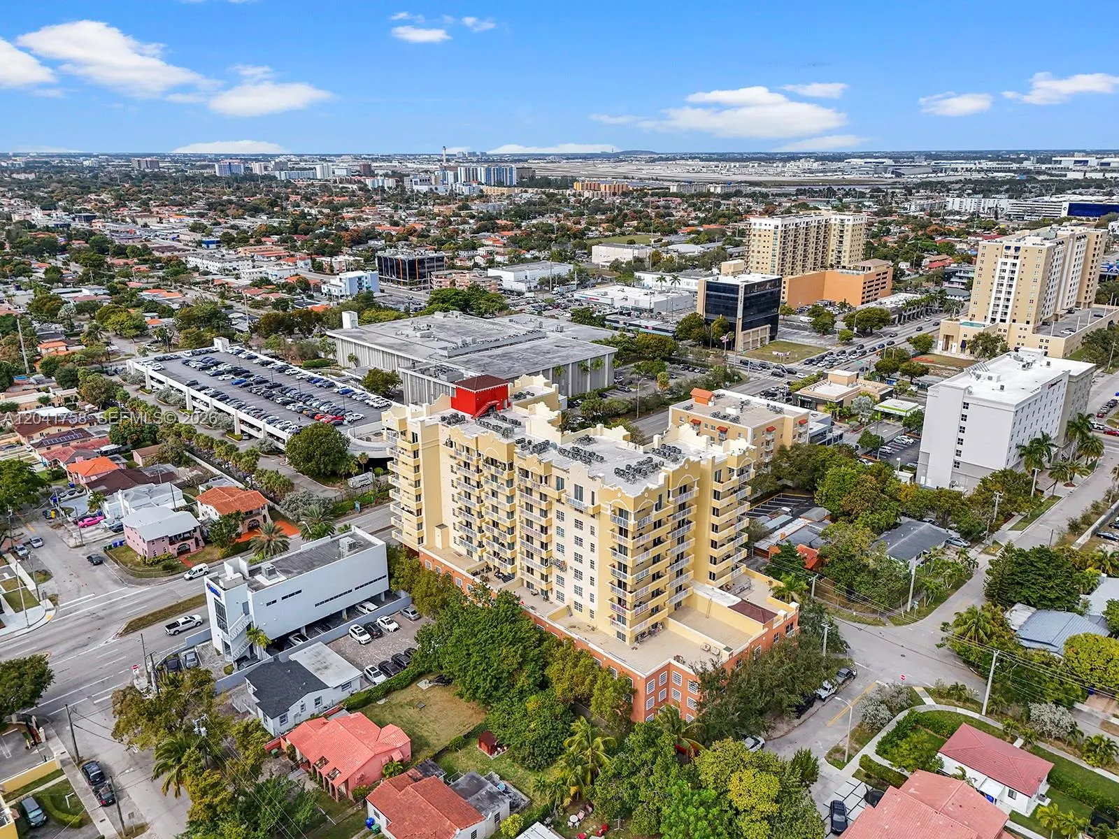 215 SW 42nd Avenue #810