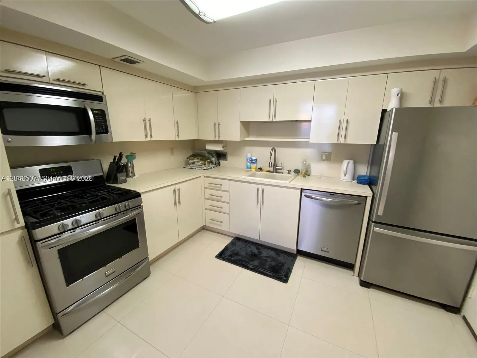 2030 S Ocean Drive #412