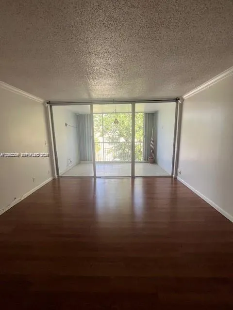 920 NE 199th Street #4S
