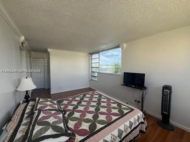 920 NE 199th Street #4S
