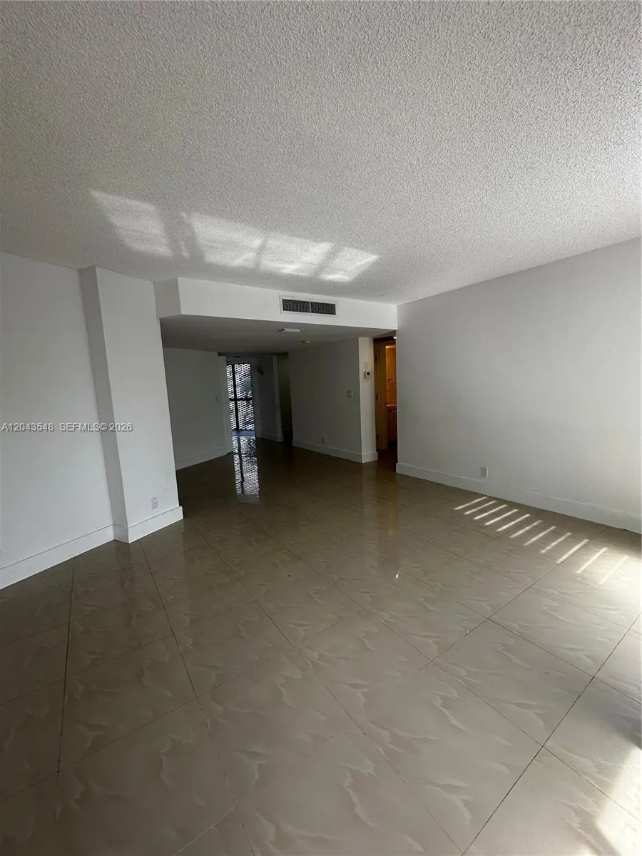3475 N Country Club Drive #315
