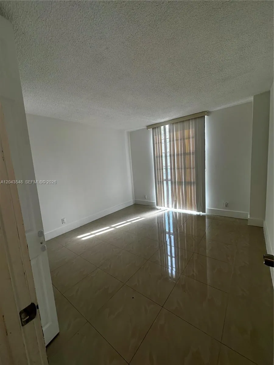 3475 N Country Club Drive #315
