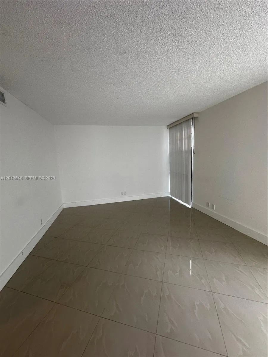 3475 N Country Club Drive #315