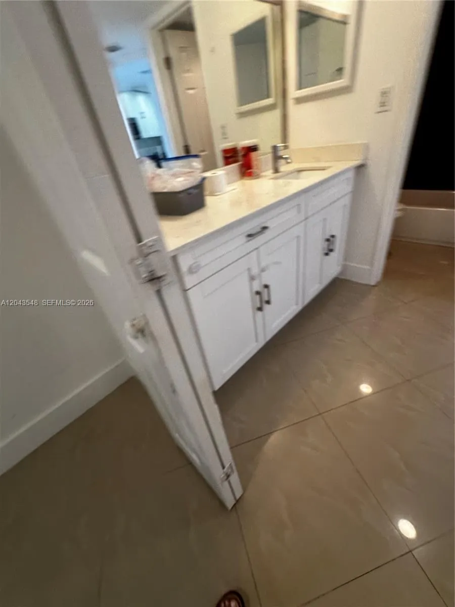3475 N Country Club Drive #315