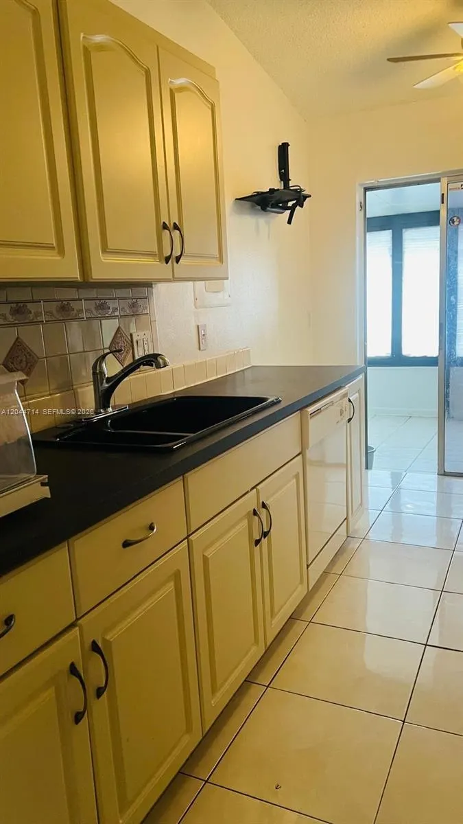 7394 NW 34th Street