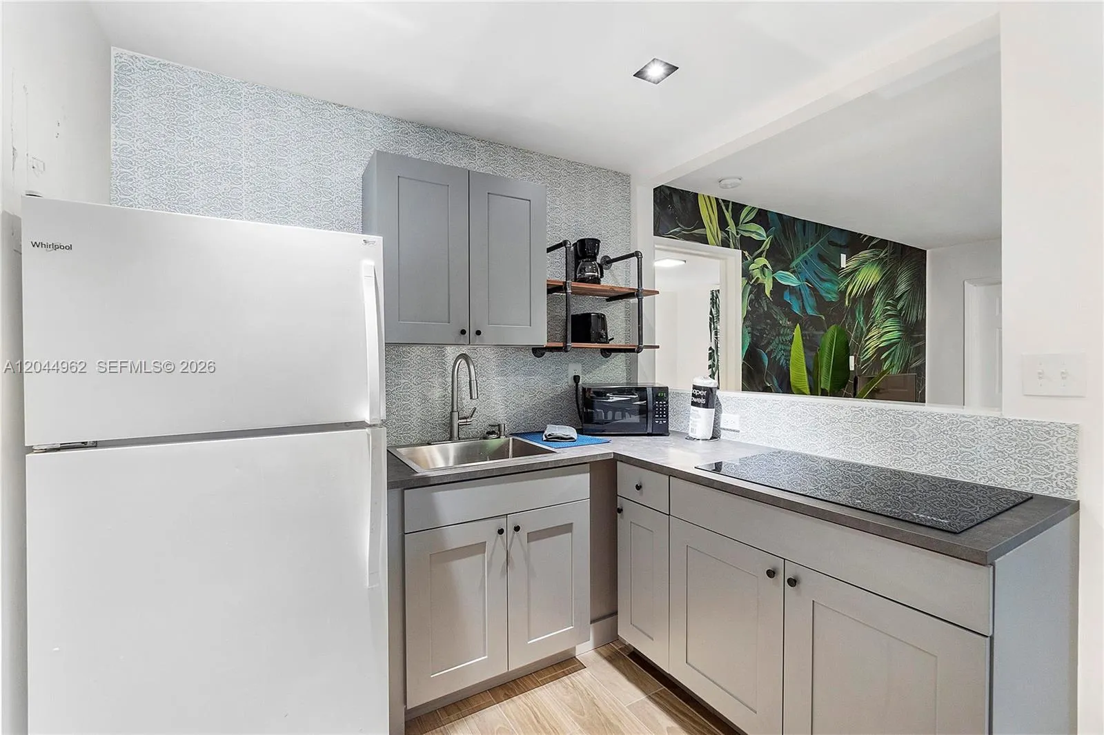 1730 NE 7th Street #15