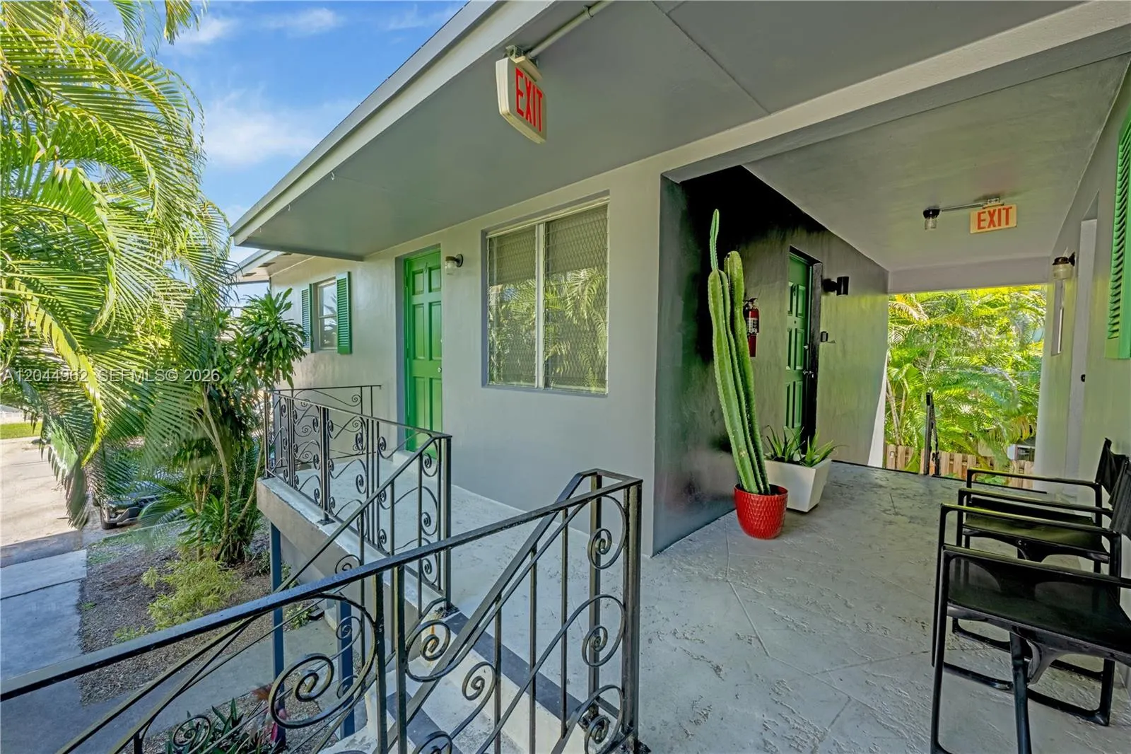 1730 NE 7th Street #15