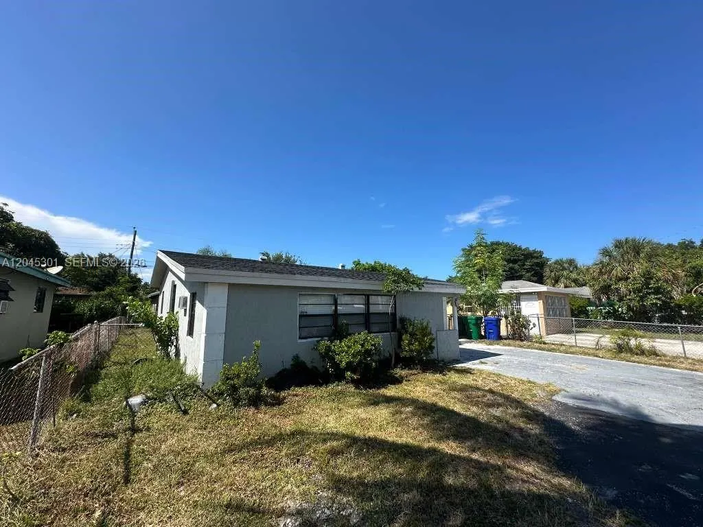 3021 NW 7th Court
