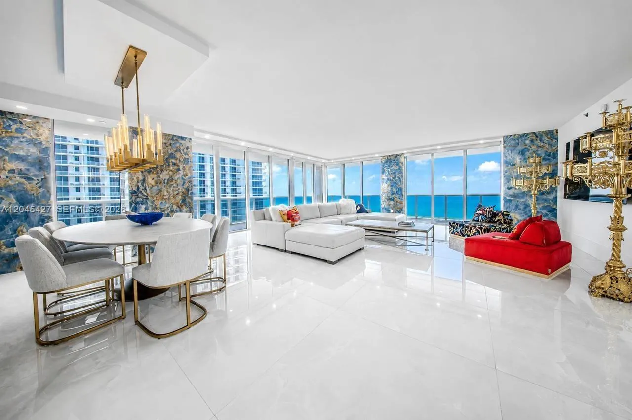 1800 S Ocean Drive #3601
