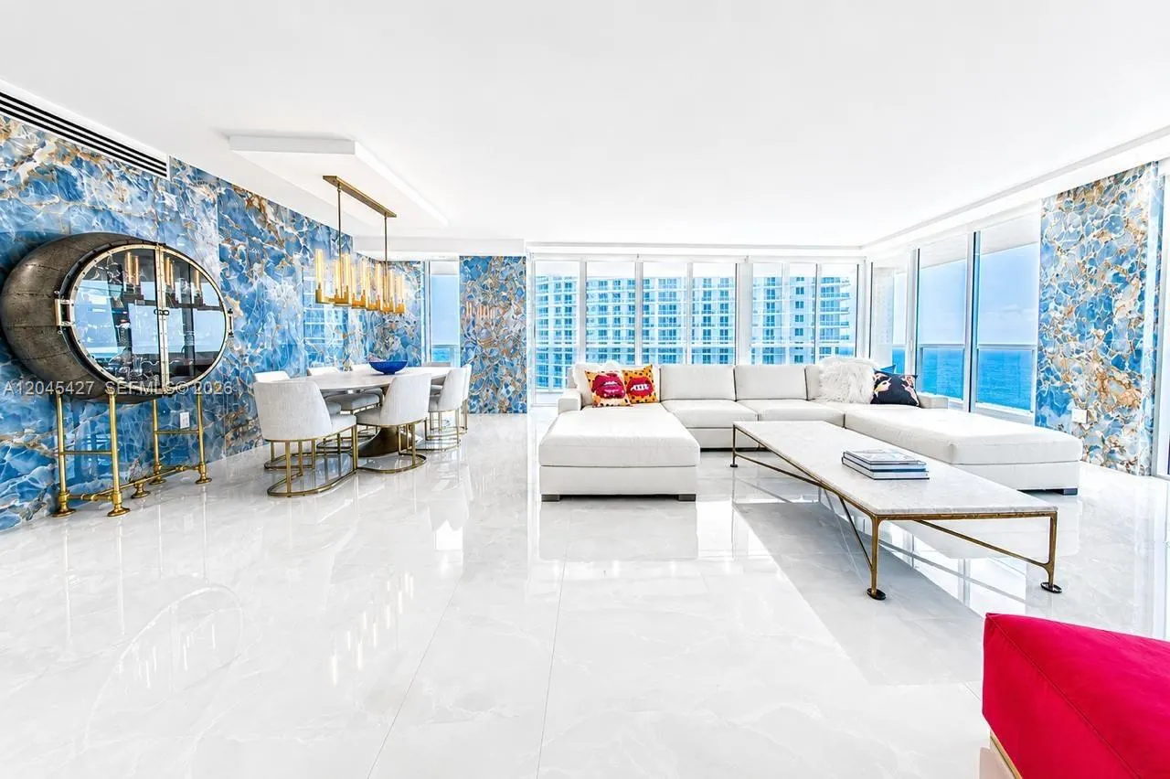1800 S Ocean Drive #3601