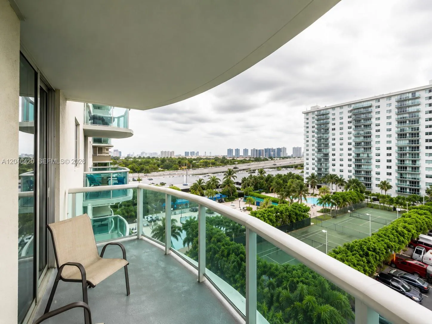 19370 Collins Avenue #716