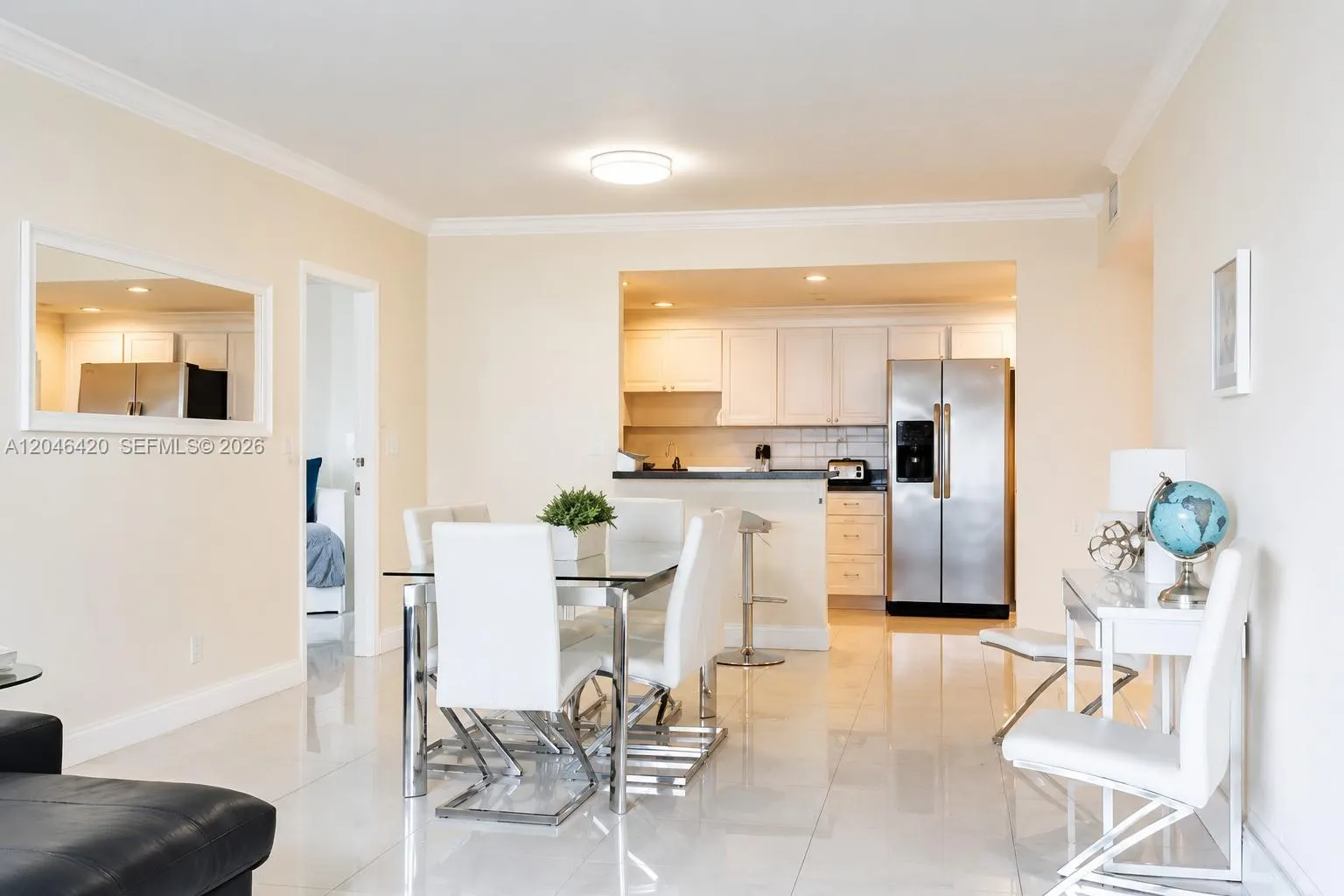 19370 Collins Avenue #716