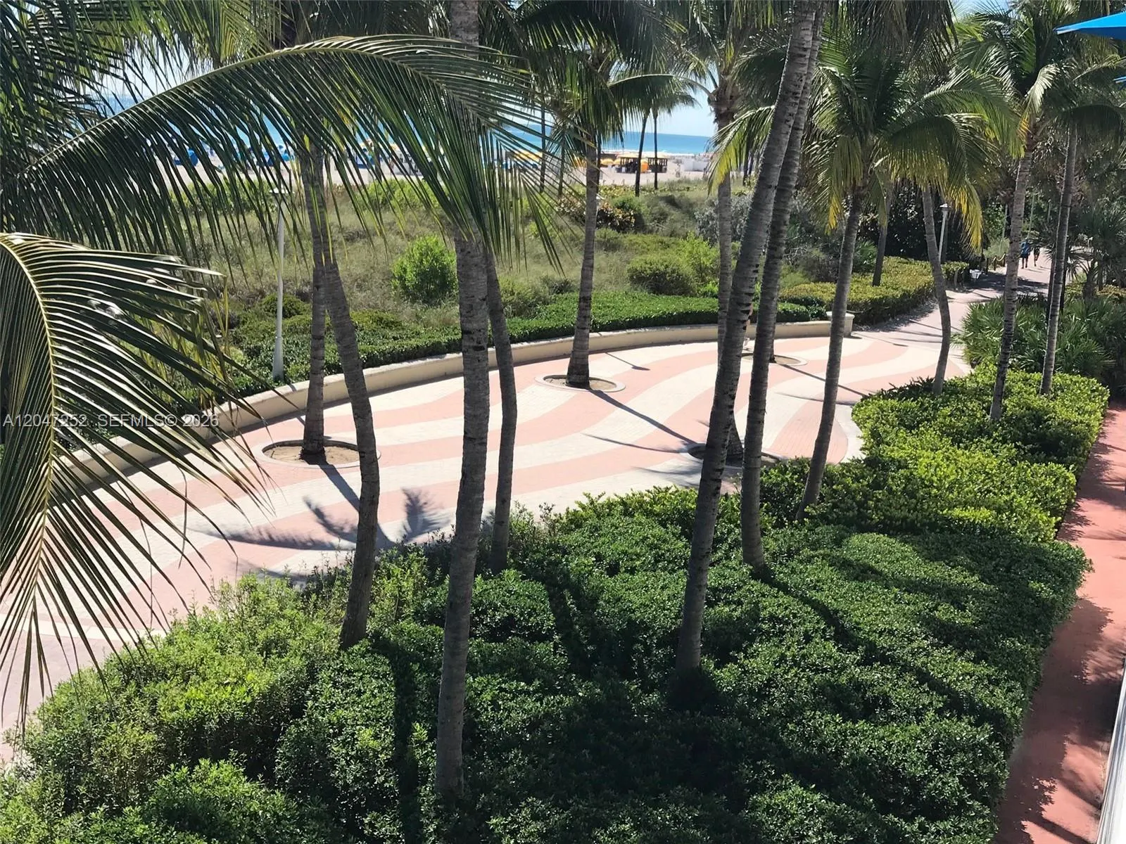 100 Lincoln Road #1126