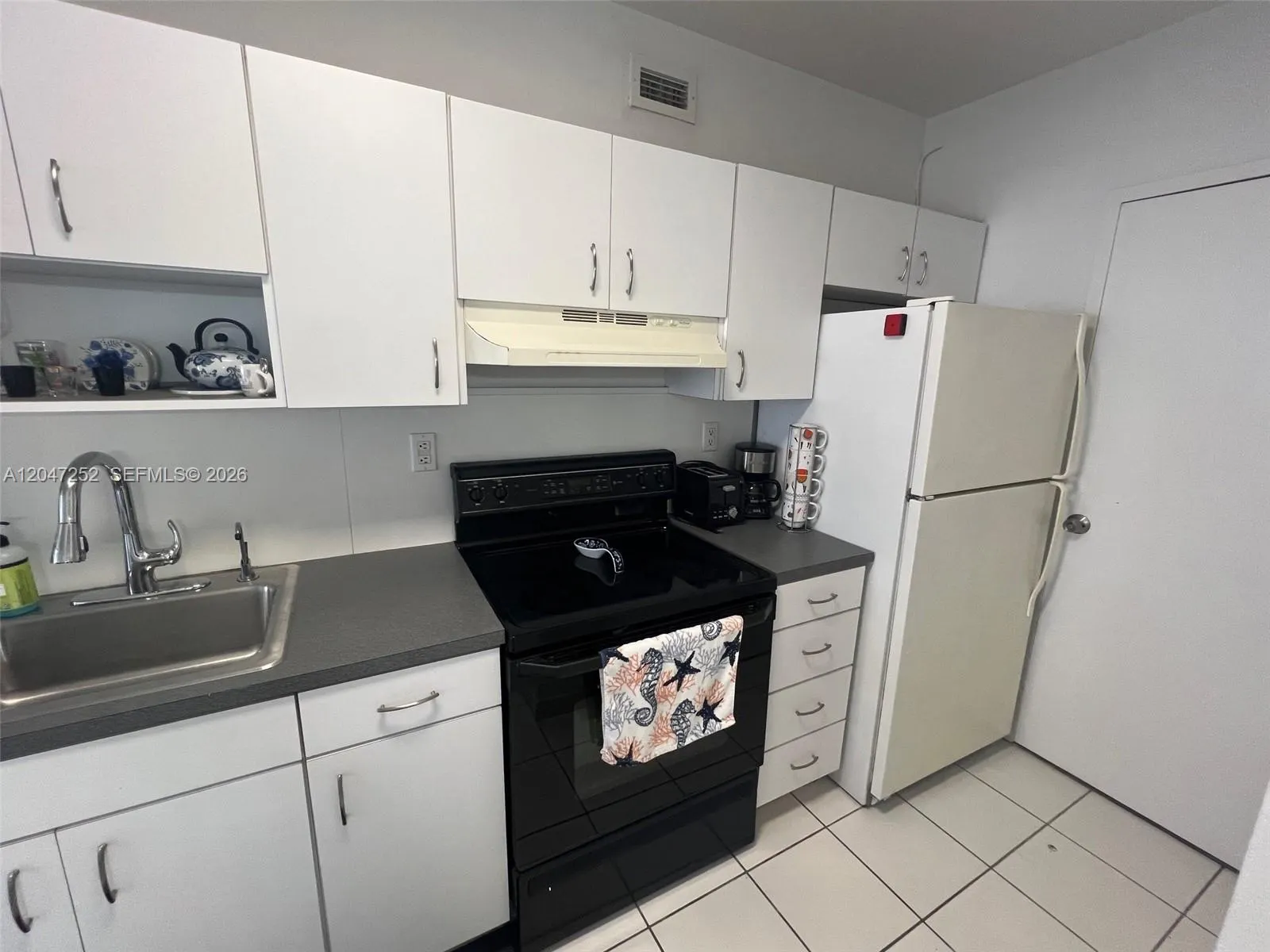 100 Lincoln Road #1126