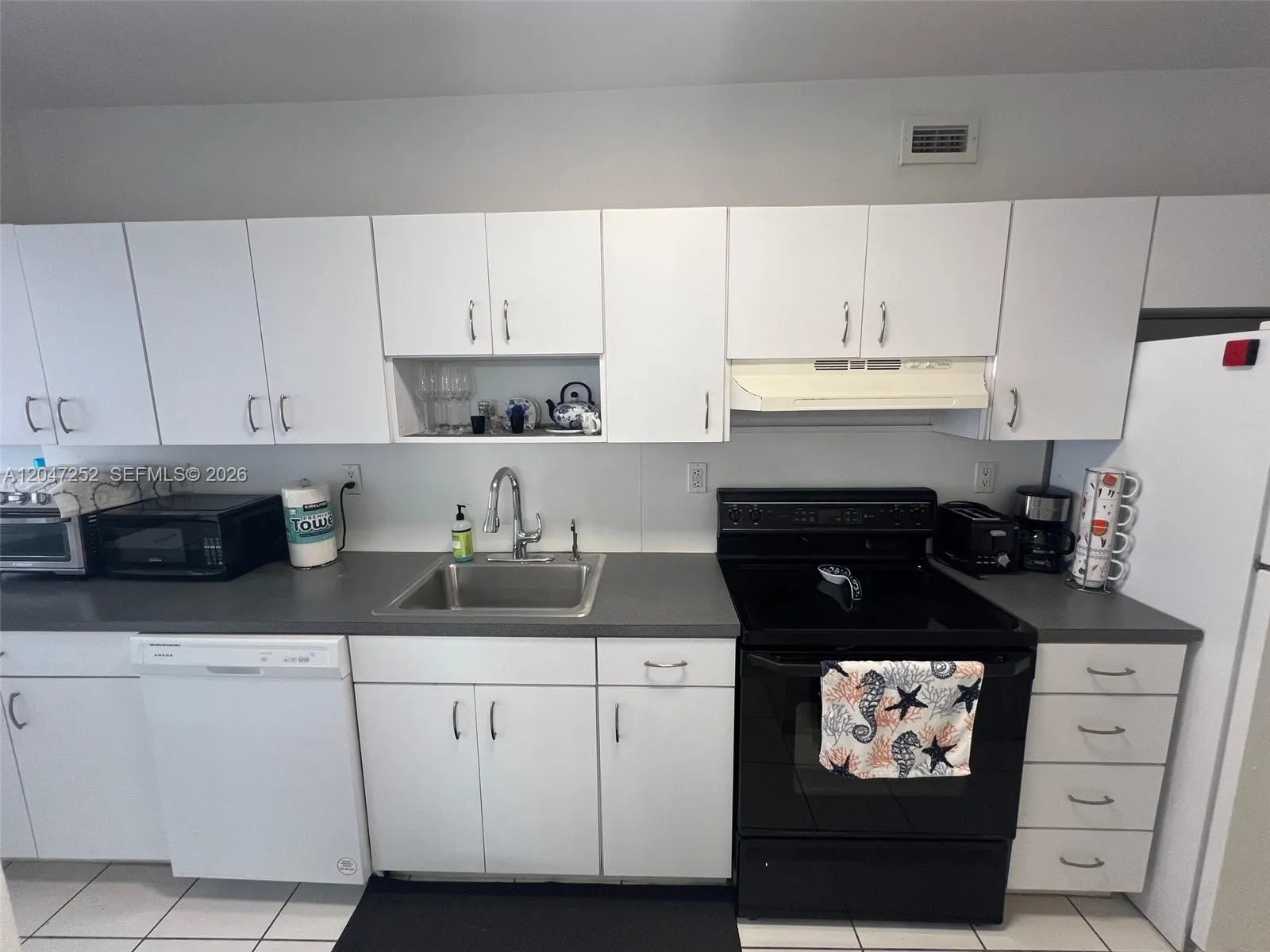 100 Lincoln Road #1126