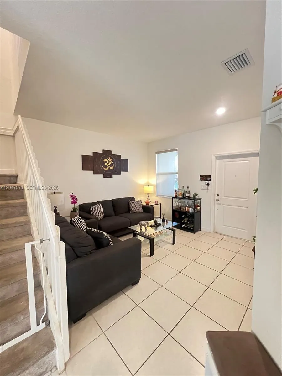20368 NW 4th Path