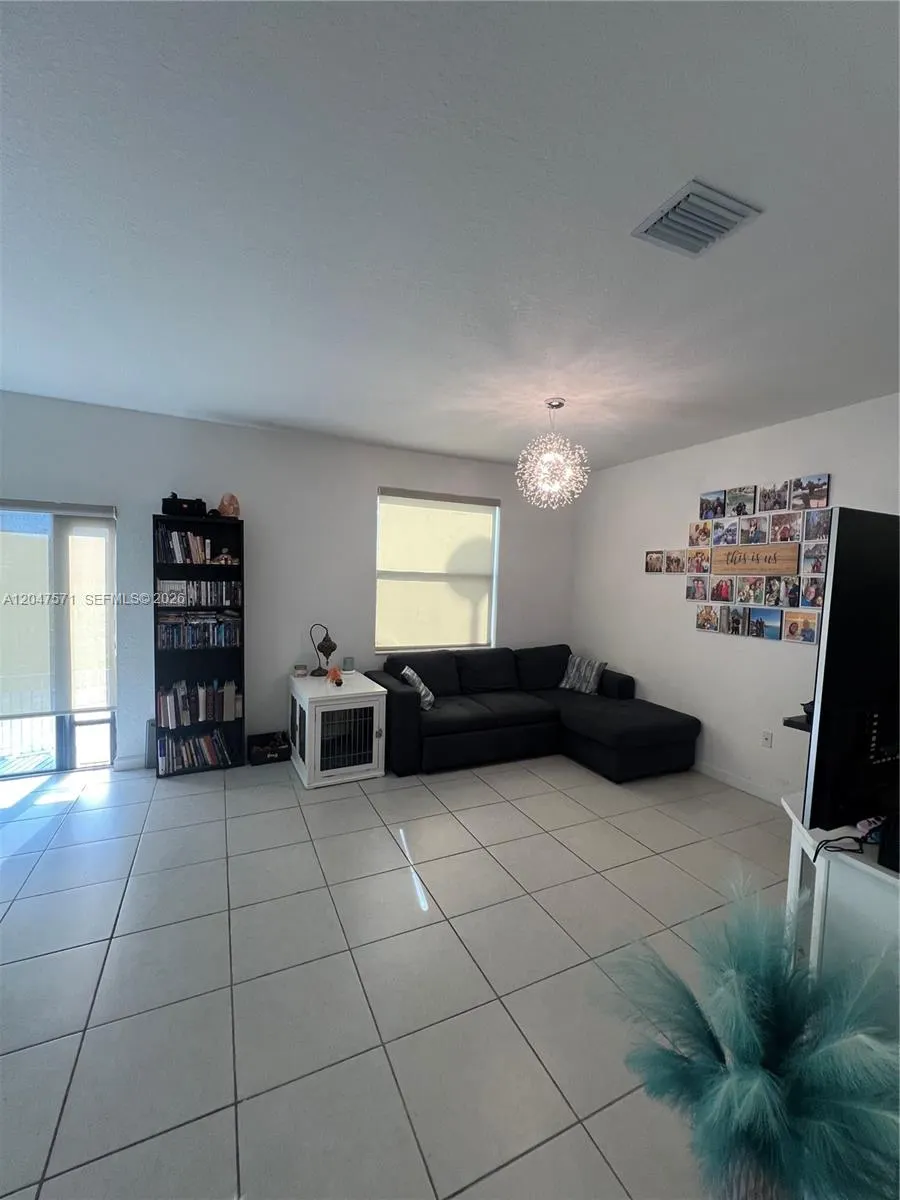 20368 NW 4th Path