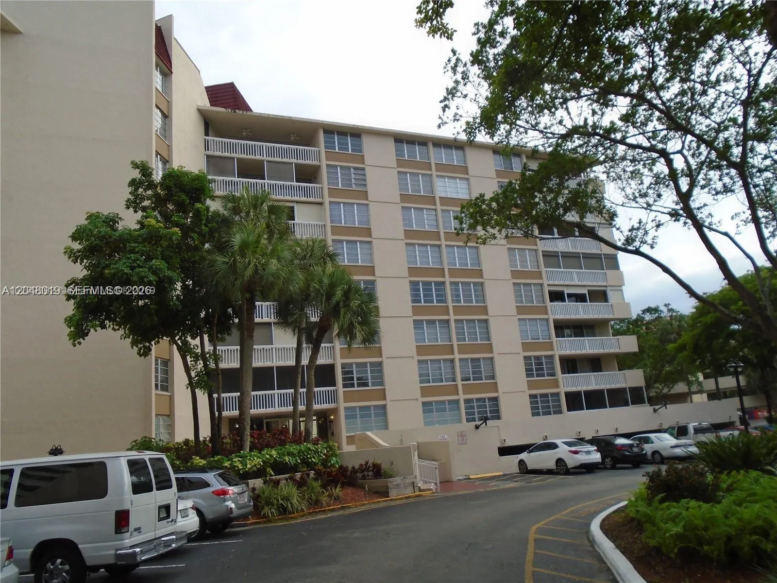 6921 Environ Boulevard #4P