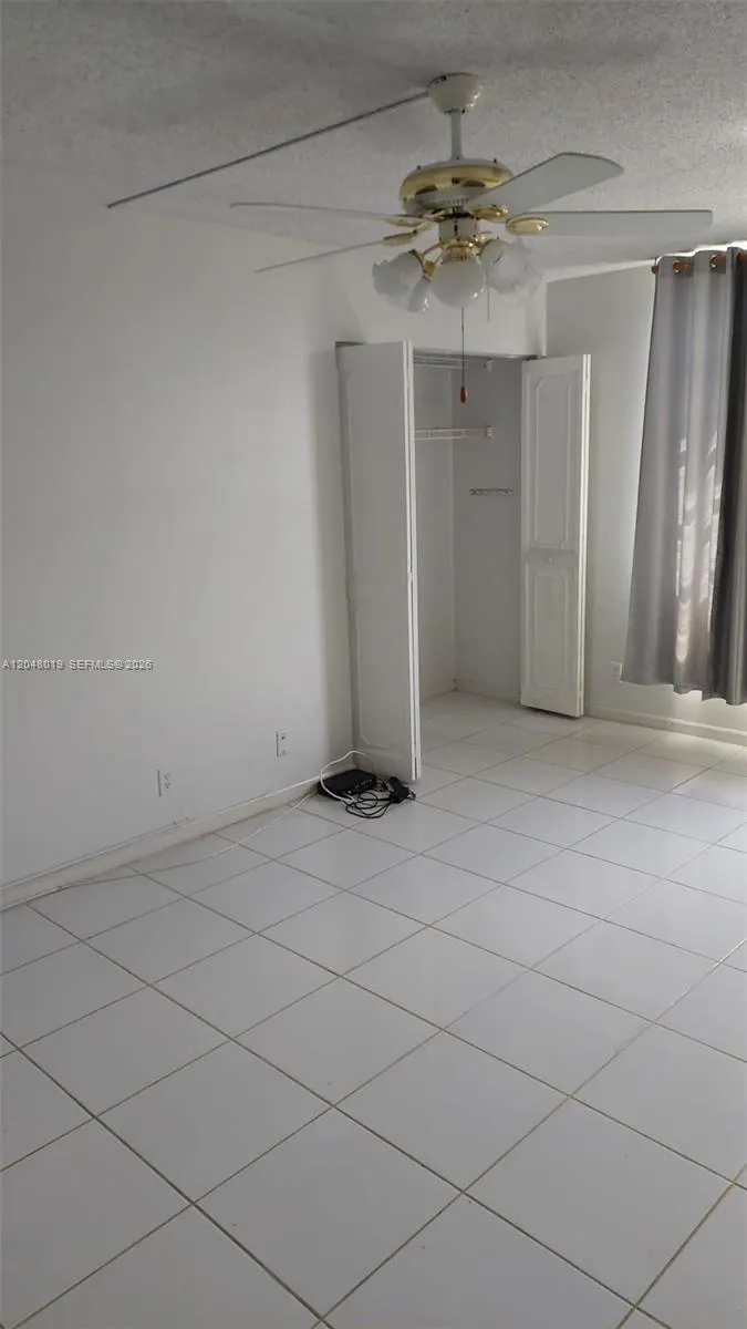 6921 Environ Boulevard #4P