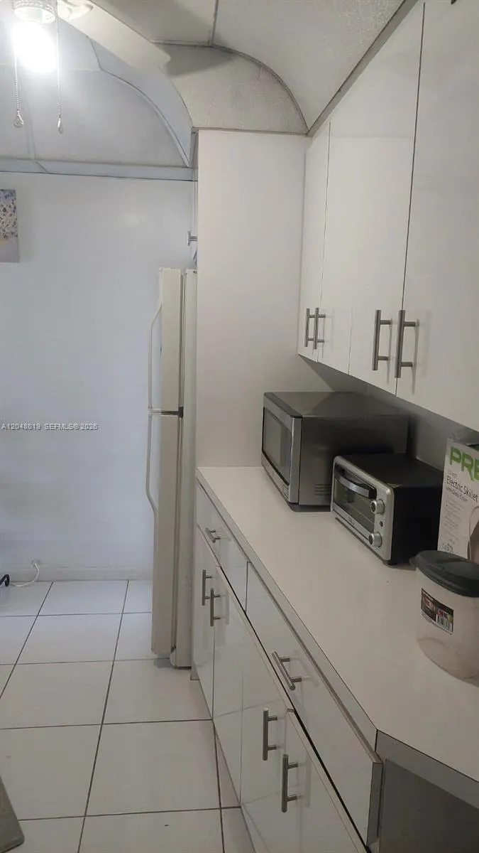 6921 Environ Boulevard #4P