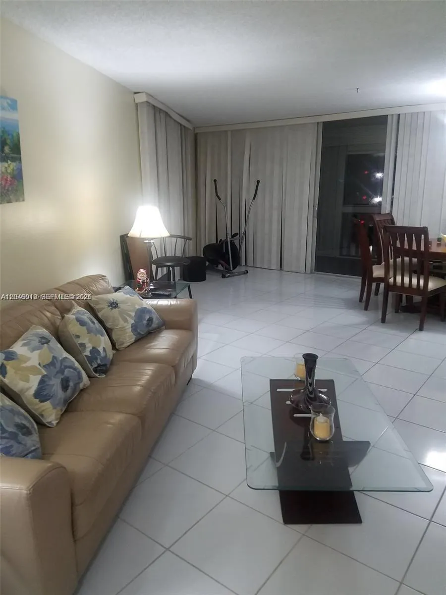 6921 Environ Boulevard #4P