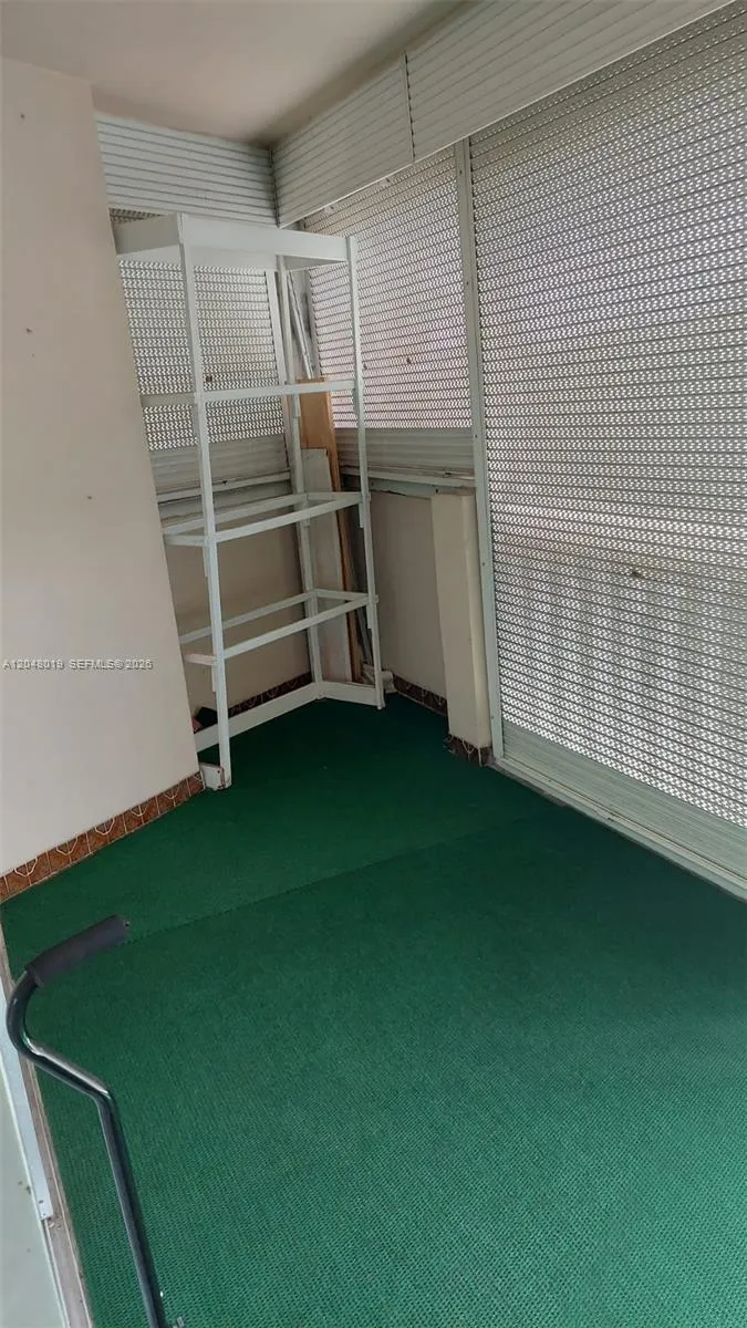 6921 Environ Boulevard #4P